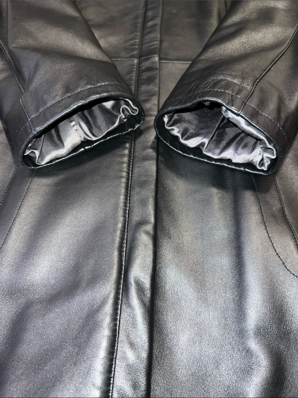 Danier Black Leather Coat with Plush Rabbit Fur Collar - Picture 4 of 15